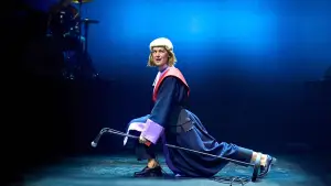 Задник до фильму"National Theatre Live: Inter Alia" #767742