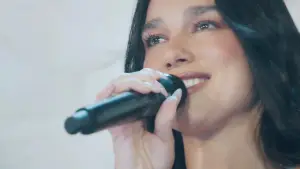 Задник до фильму"Dua Lipa: Live From Mexico" #816815