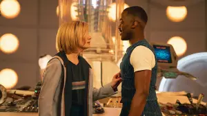 Задник до фильму"Doctor Who: Wish World & The Reality War" #877787