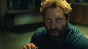 Задник до фильму"Небезпечна тварина" #552648