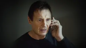 Задник до фильму"Викрадена" #219341