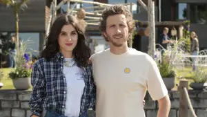 Задник до фильму"Донька мого терапевта" #611788