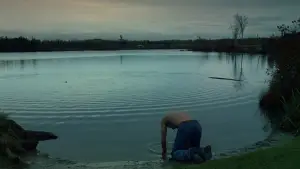 Задник до фильму"Виправдана жорстокість" #767616