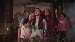 Задник до фильму"Andai Ibu Tidak Menikah Dengan Ayah" #787480