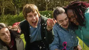 Задник до фильму"Hors d