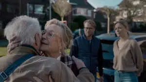 Задник до фильму"Champagne" #774078