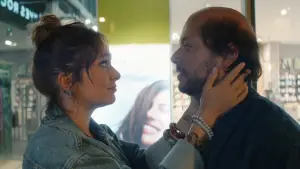 Задник до фильму"Лисий - хіт сезону" #540674