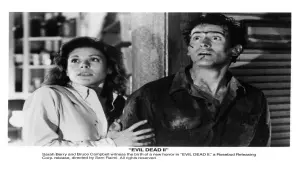 Задник до фильму"Зловісні мерці 2" #207856