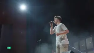 Задник до фильму"Behind The Scenes Of The Ziltches Concert (Inlet Theatre, Port Moody)" #936882