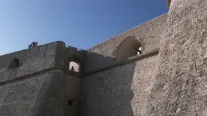 Задник до фильму"Ніколи не кажи «ніколи»" #664904