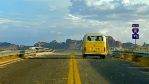 Задник до фильму"Маленька міс Щастя" #805665