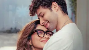 Задник до фильму"दो दीवाने शहर में" #787172