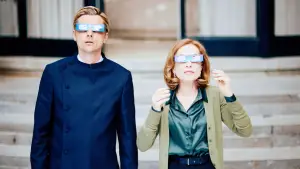 Задник до фильму"Найбагатша жінка світу" #534302