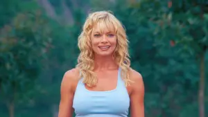 Задник до фильму"DOA: Живі чи мертві" #337214