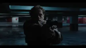 Задник до фильму"Τελευταία κλήση" #767177