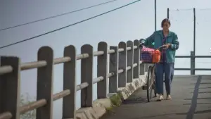 Задник до фильму"Andai Ibu Tidak Menikah Dengan Ayah" #787457