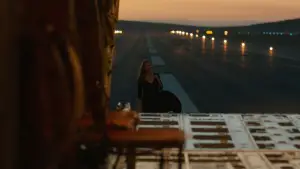 Задник до фильму"Тридцять хвилин по опівночі" #689425