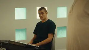 Задник до фильму"Внутрішнє" #698143