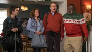 Задник до фильму"Чому він?" #288595