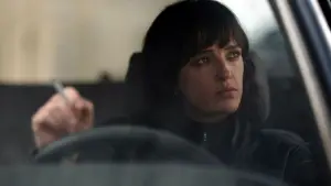 Задник до фильму"Вона в пітьмі йде" #606333