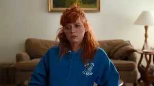 Задник до фильму"Його три доньки" #641337