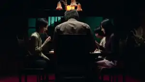 Задник до фильму"Історія двох сестер" #810976