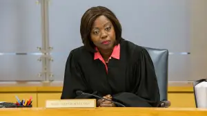 Задник до фильму"Опіка" #739478