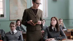 Задник до фильму"Виховання почуттів" #376982