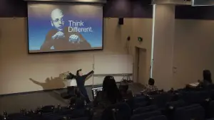 Задник до фильму"Graphic Design LIVE!" #795053