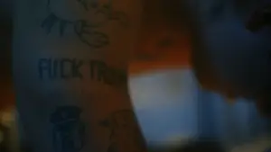 Задник до фильму"The Serpent