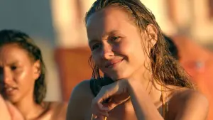 Задник до фильму"Mektoub, My Love: Canto Due" #765429