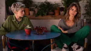 Задник до фильму"Паралельні матері" #259574