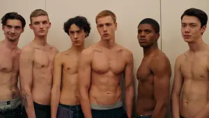 Задник до фильму"Трикутник смутку" #326668