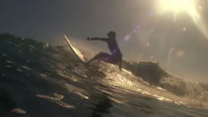 Задник до фильму"На гребені хвилі" #628640