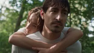 Задник до фильму"Хороша сестра" #537074