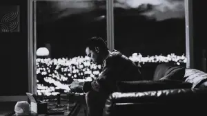 Задник до фильму"Ми всі незнайомці" #503763