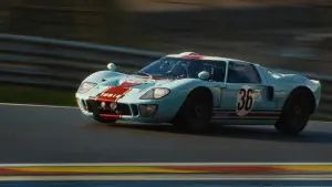 Задник до фильму"GT40: The Road to Spa" #777397