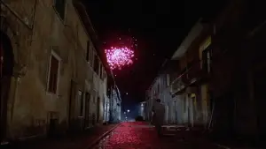 Задник до фильму"Новий кінотеатр «Парадізо»" #670422