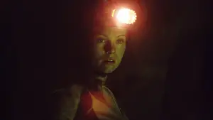 Задник до фильму"Спуск" #531992