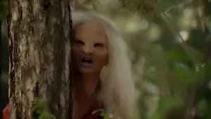 Задник до фильму"Поворот не туди 5: Кровна спорідненість" #661776