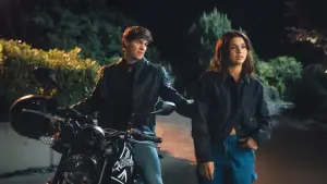 Задник до фильму"Поганий хлопець і я" #516891