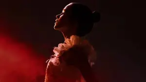 Задник до фильму"Ебіґейл" #573652