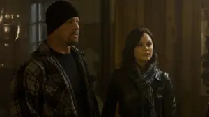 Задник до фильму"Збиток" #433820