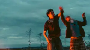 Задник до фильму"Халамидник" #533578