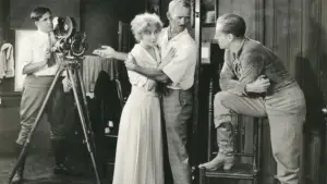 Задник до фильму"Kitty Kelly, M.D." #769168