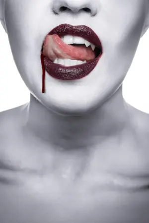 Постер до фильму"The Vampire Next Door" #372646