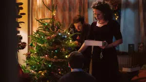 Задник до фильму"Ми всі незнайомці" #189621