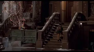 Задник до фильму"Сам удома 2: Загублений у Нью-Йорку" #567095