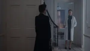 Задник до фильму"Примарна нитка" #671806