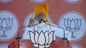 Задник до фильму"Les Empires contre-attaquent" #800578